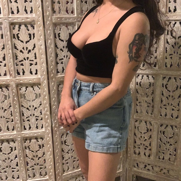 Black velvet - Picture 4 of 6